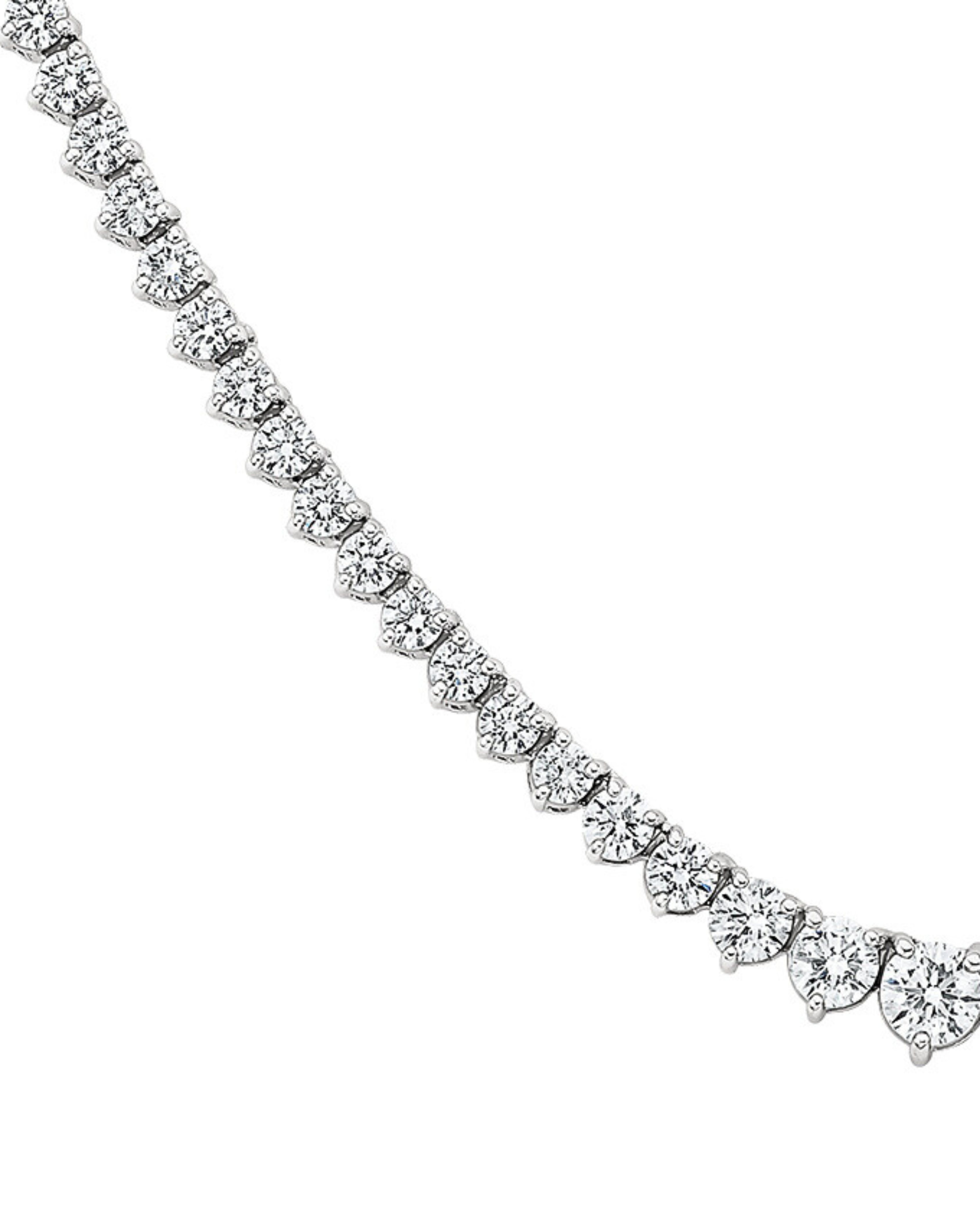 Graduated Round Lab-Grown Diamond Tennis Necklace Platinum