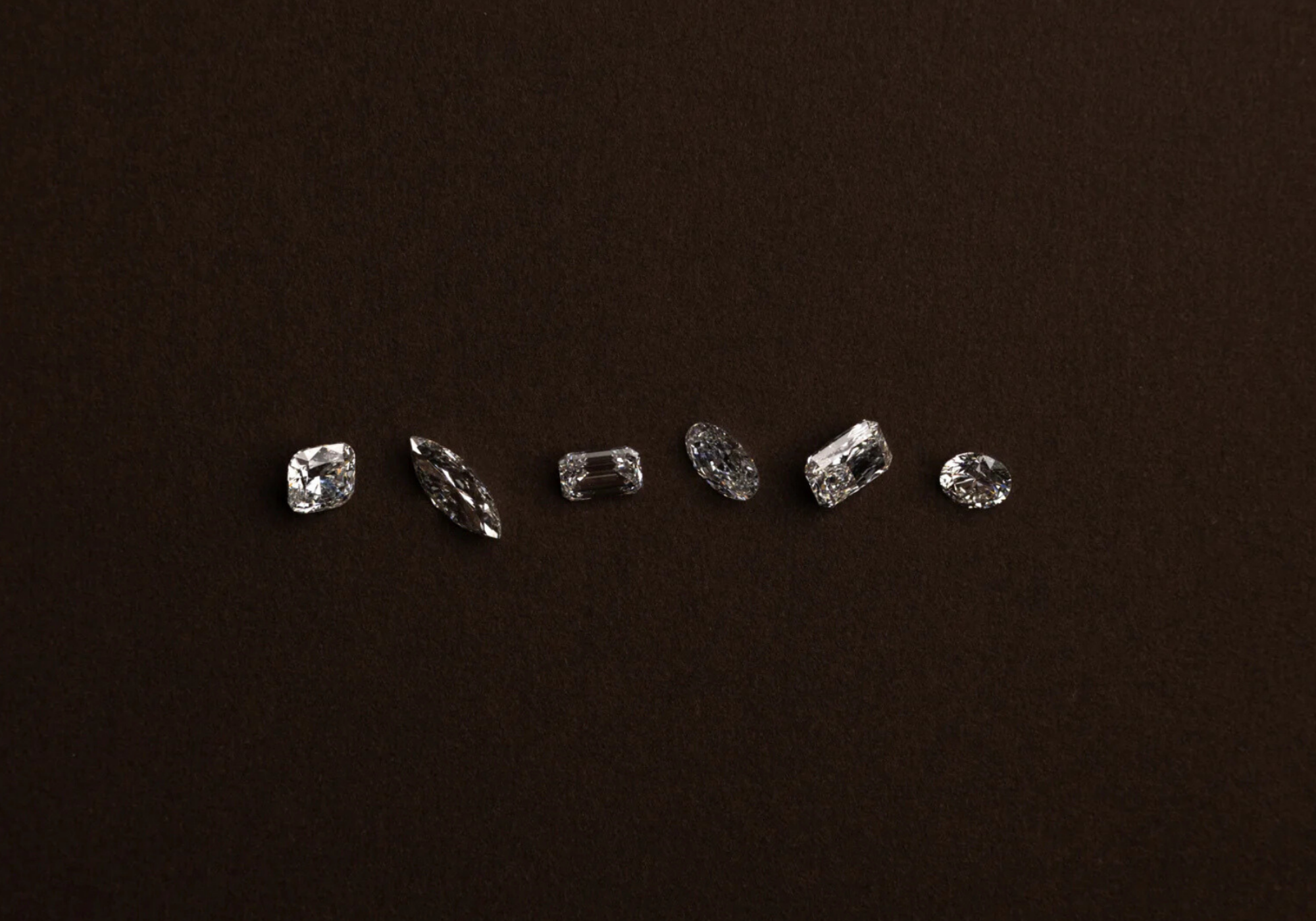 Lab-Grown or Natural Diamonds? The Latest in the Lab-Grown and Natural Diamond Debate